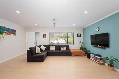 75 Kelman Road_2