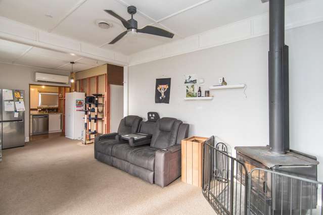 27 Main Road Pleasant Point_2