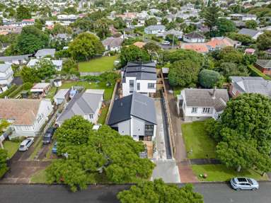 16B Moana Avenue_1
