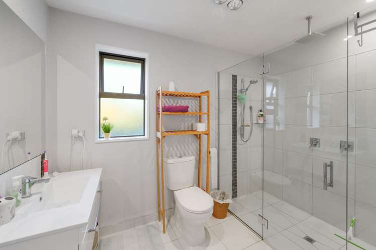 42 Bass Street Woolston_23