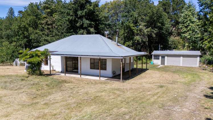 135 McIntosh Road Omakau_7