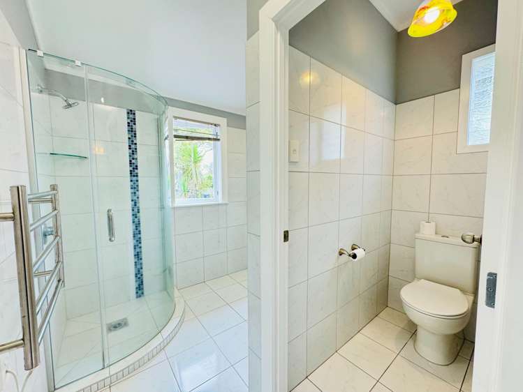 27 Formby Avenue Pt Chevalier_9