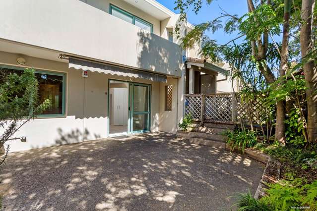 1e/221 Sunset Road Sunnynook_2