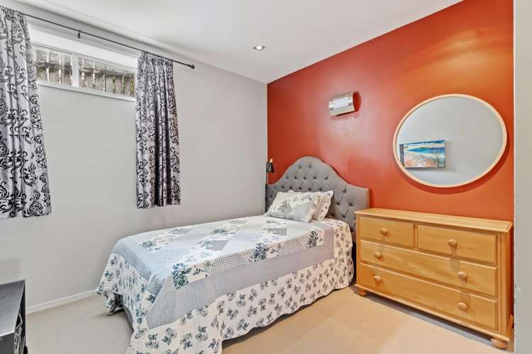 1257 Whangaparaoa Road Gulf Harbour_25