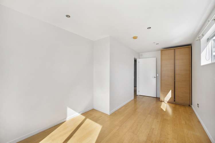 253/21 Left Bank Te Aro_11