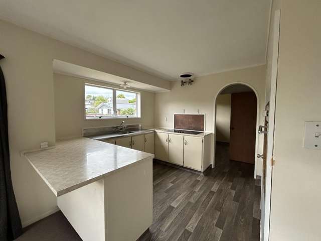 6 Colquhoun Place Dinsdale_3