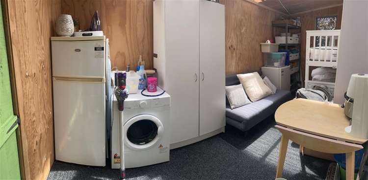 8 Wainamu Road Raglan_14