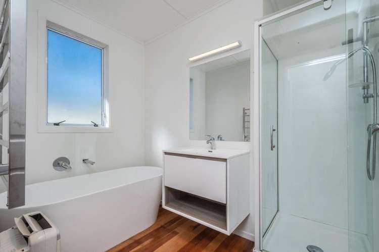 27 Brooker Grove Newlands_17