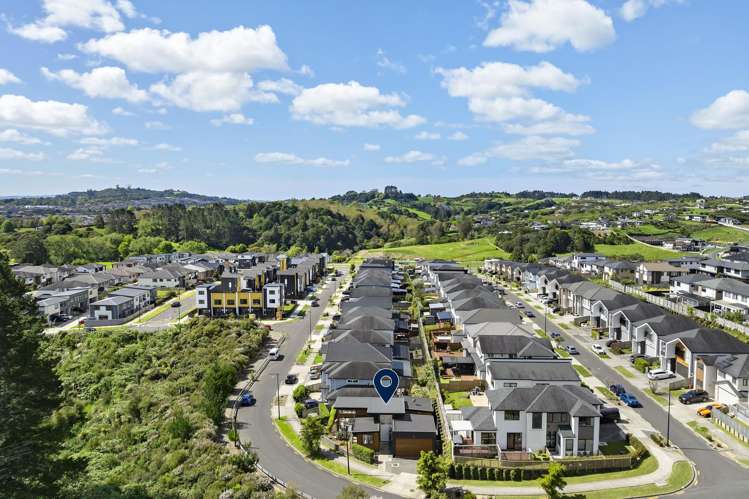 36 Matahae Drive Flat Bush_19