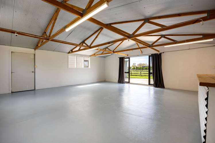 1212 Kaipaki Road Cambridge_19