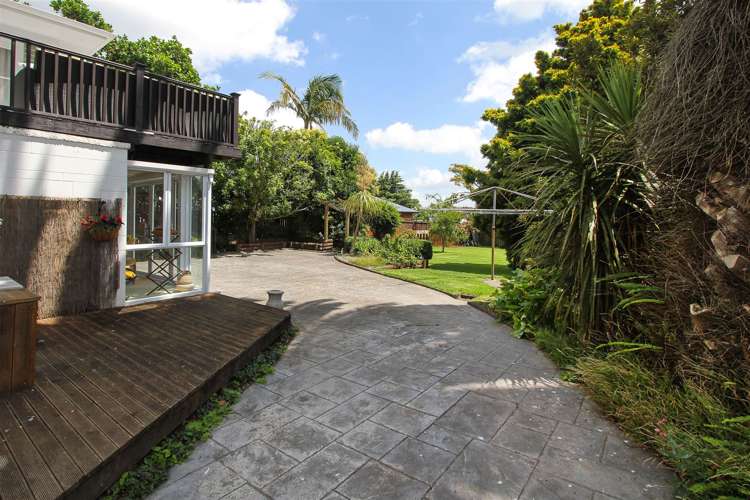 15 Laurelwood Avenue Pukekohe_17