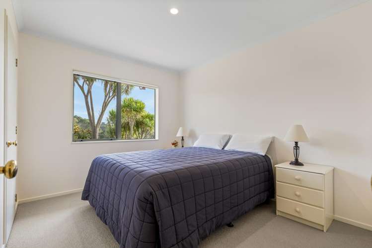 1152A East Coast Road Redvale_32
