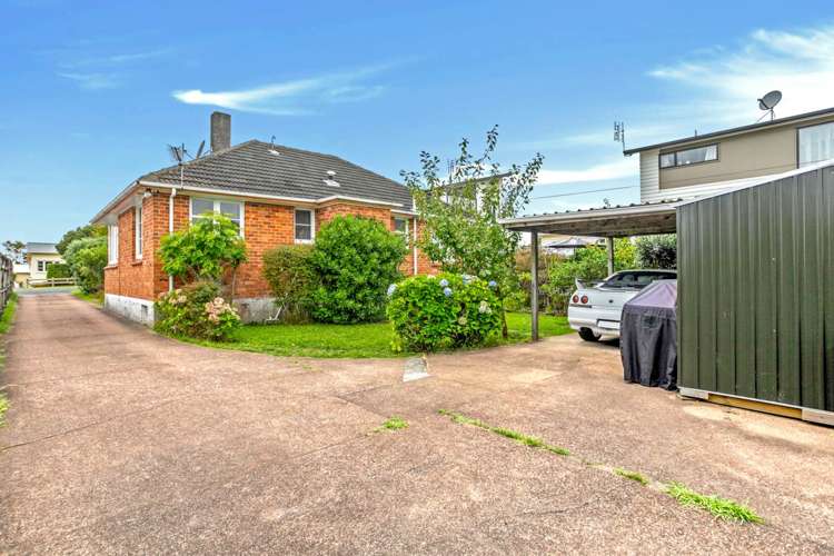 12 Northall Road New Lynn_14