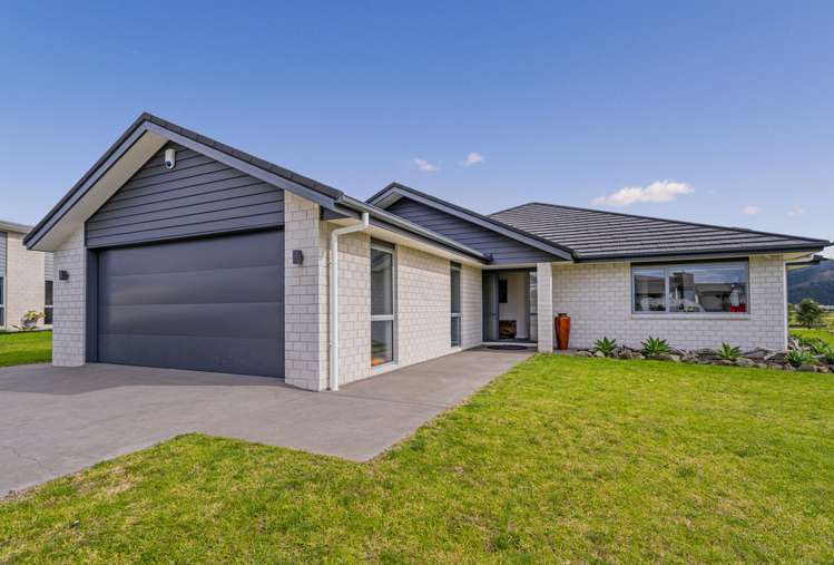 16 Roseberry Place Whitianga_24