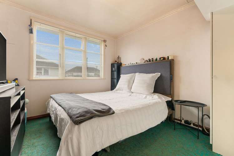 29 Twentythird Avenue Gate Pa_8