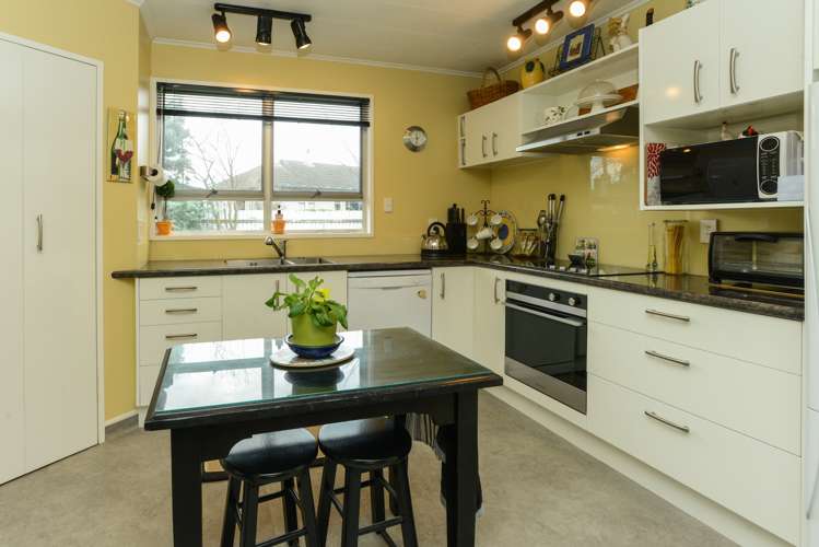 93a Avondale Road Greenmeadows_3