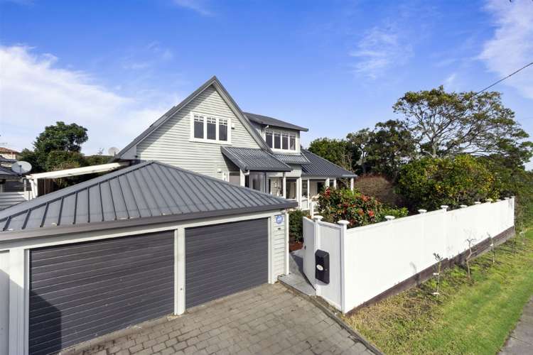 31 Winscombe Street Belmont_16