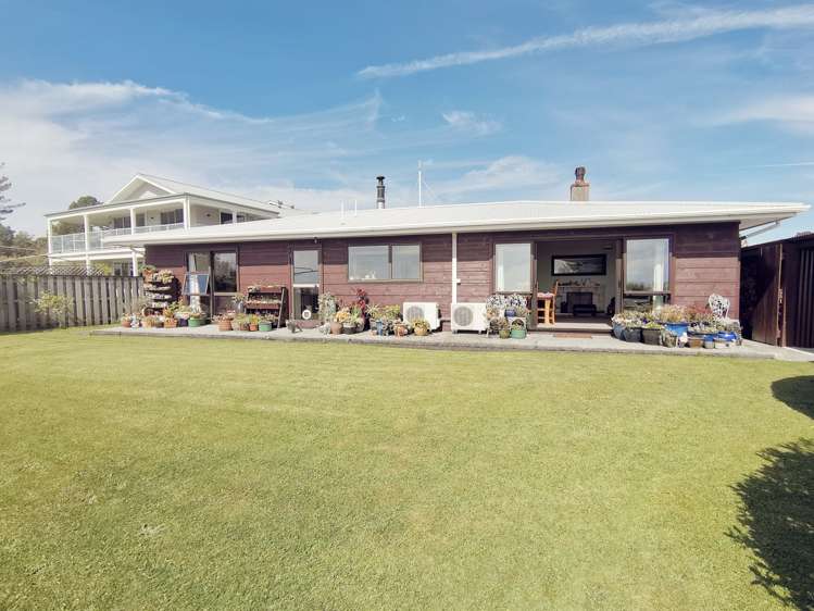 2 Whitcombe Terrace Hokitika_20