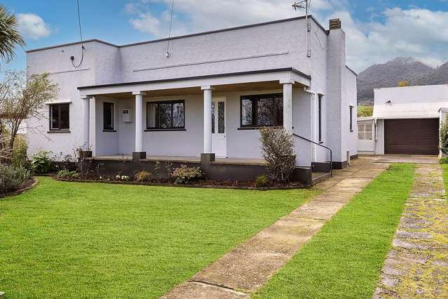 Art Deco Charm Meets Modern Living