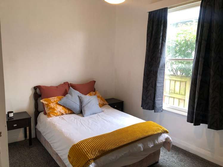 27 Baker Street Caversham_12