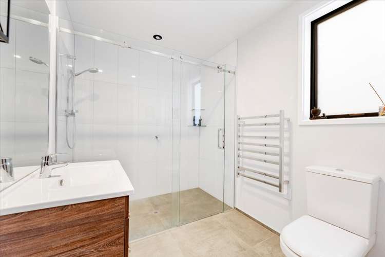 27 Tamihana Avenue Pyes Pa_24