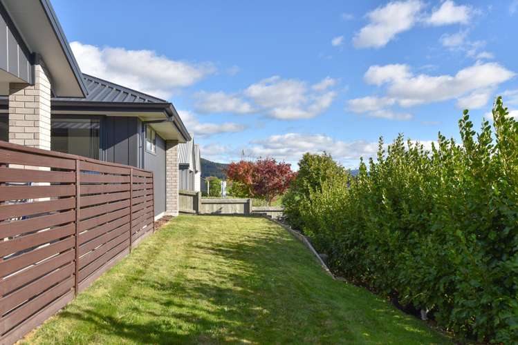 1 Kohekohe Drive Owhata_17