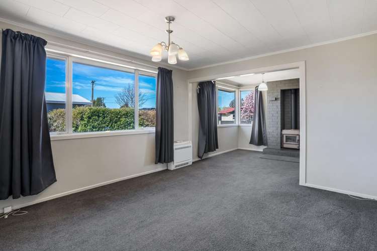 44 Dejoux Road Winton_3