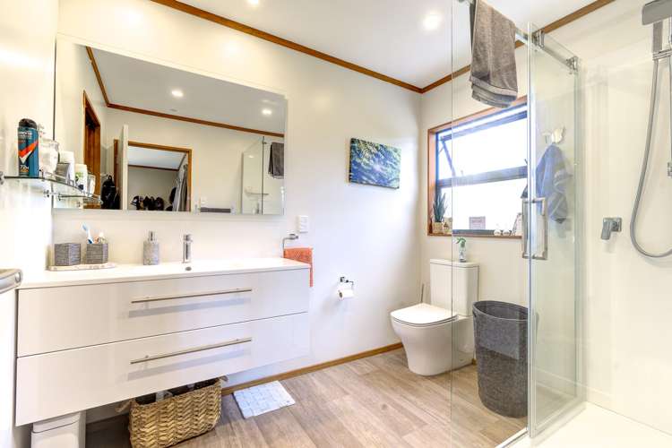 182b Howden Road Temple View_6