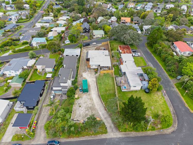 21 D'Oyly Drive Stanmore Bay_27