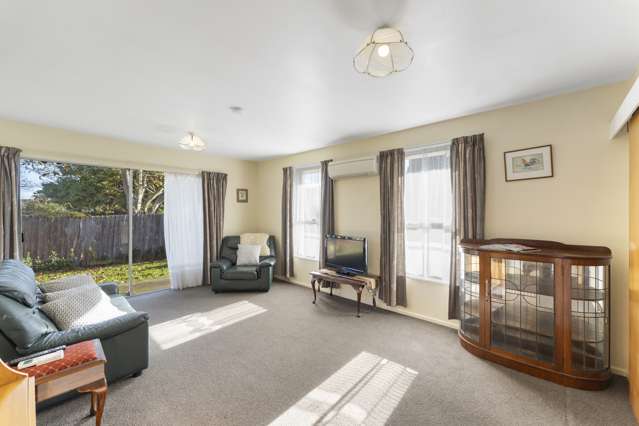 1/24 Hayton Road Wigram_1