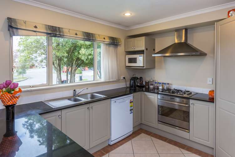 49 Chesterfield Mews Russley_3