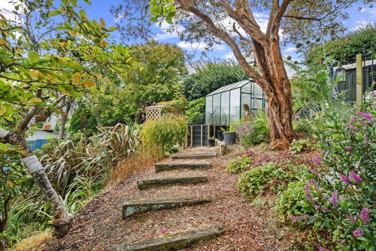 51 Frame Street North East Valley_18