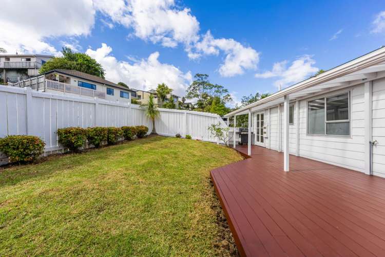 24 Squirrel Lane Browns Bay_15