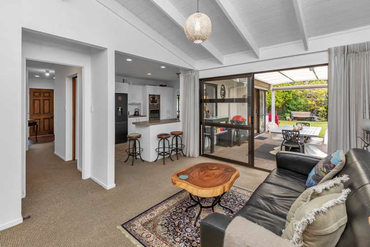 20 Augusta Place Kamo_12