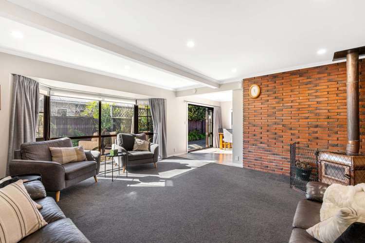 12 Black Street Stoke_10