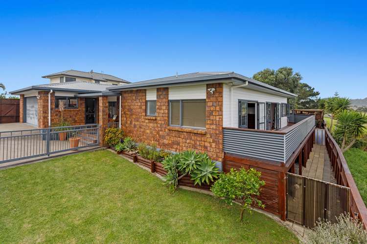 19 Panorama Place Coastlands_16