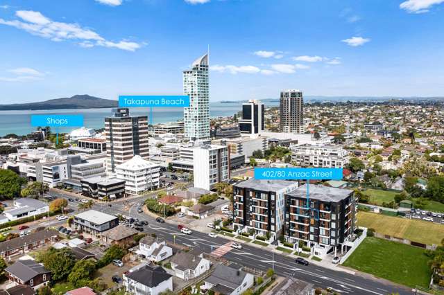 Stunning Urban Living by the Sea