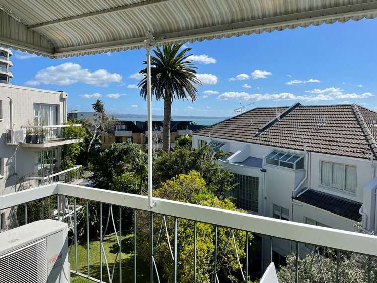 11/5 Curran Street Herne Bay_5