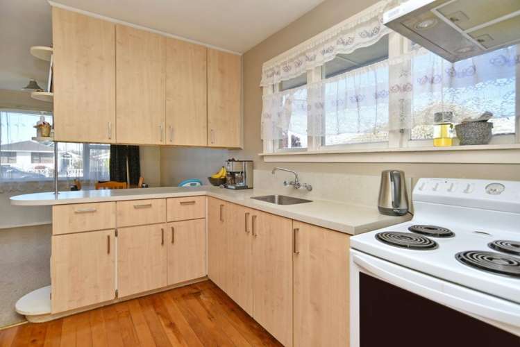 92 Frensham Crescent Woolston_5