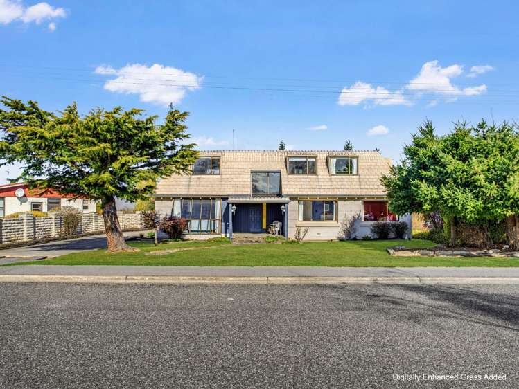 26 Fraser Avenue_5