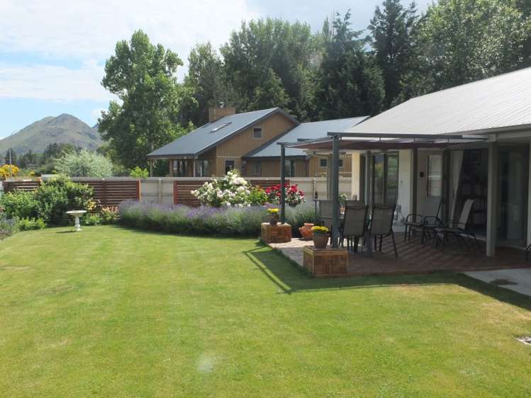 14 Coronet Place Otematata_7