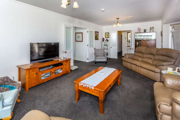 213 Tony Avenue Thames_6