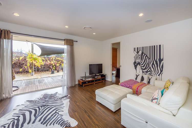 1 Boulez Mews Rolleston_2