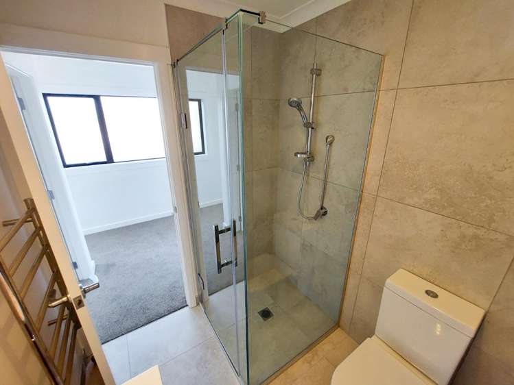 4/24 Endeavour Avenue Flagstaff_11