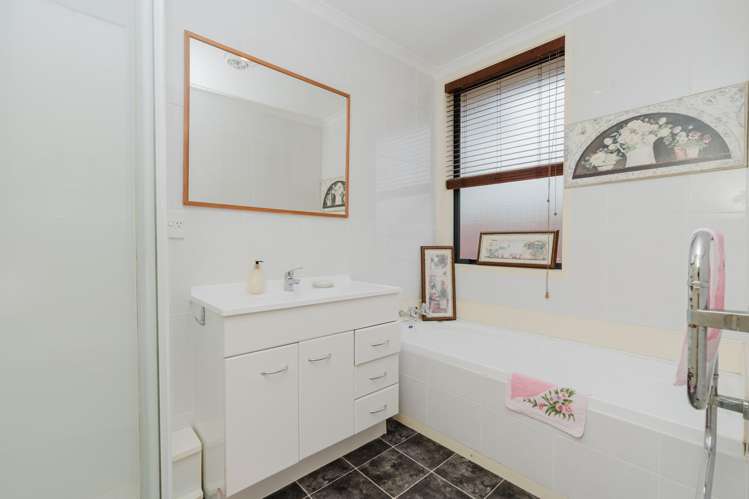 296 Thomas Road Rototuna North_7