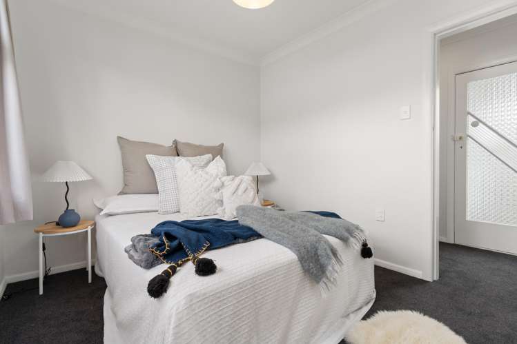 9 Armstrong Avenue Carterton_10