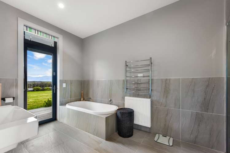 6 Moore Road Upper Moutere_26