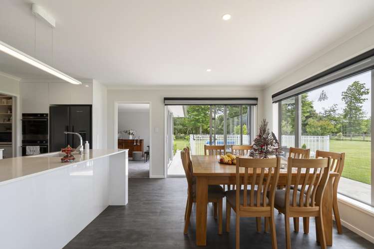 14 Heatherlea West Road Levin_13