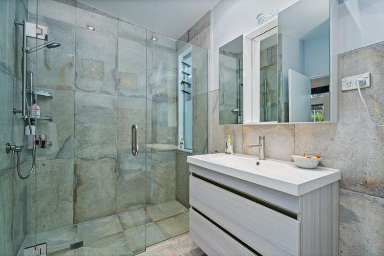 3 Cobham Lane Whitianga_16