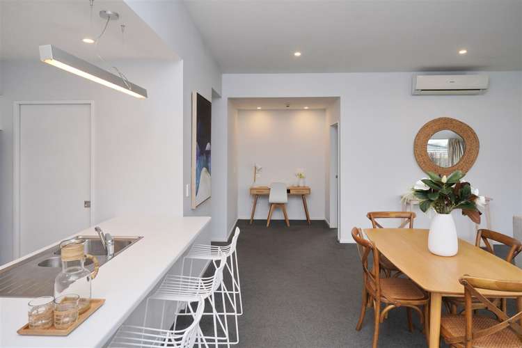 1/16 Strowan Road Strowan_9